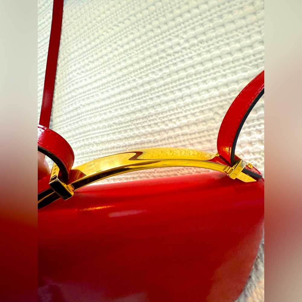 ❤️ Marni mini sculpture red crossbody, gold carry handle ❤️ - Picture 5 of 16
